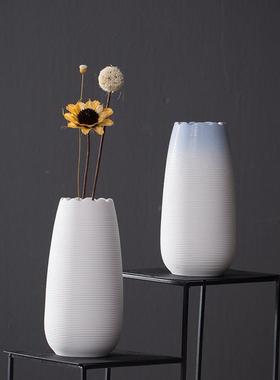 现代简约陶瓷插花花瓶创意拉丝复古黑白色干花器北欧家居装饰摆件