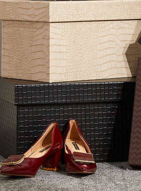 moon慕空间样板房间衣柜收纳箱衣帽间收纳盒皮质整理箱收纳盒摆件