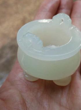 厂家直销阿富汗白玉手把件玉鼎青白玉小鼎手玩件白玉鼎鼎天立地