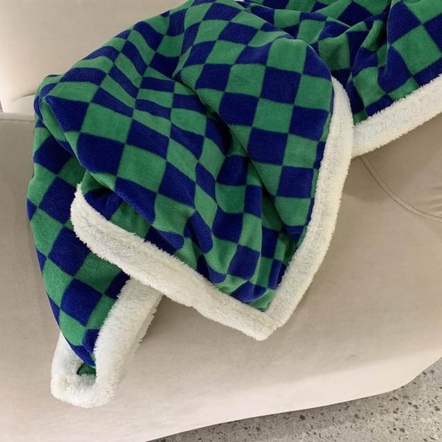 Ins checkerboard blanket lamb velvet casual blanket skin-friendly milk velvet sofa cover blanket office lunch velvet blanket