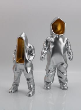 现代神秘隐身人物抽象站立男孩摆件样板间售楼部客厅玄关雕塑摆件