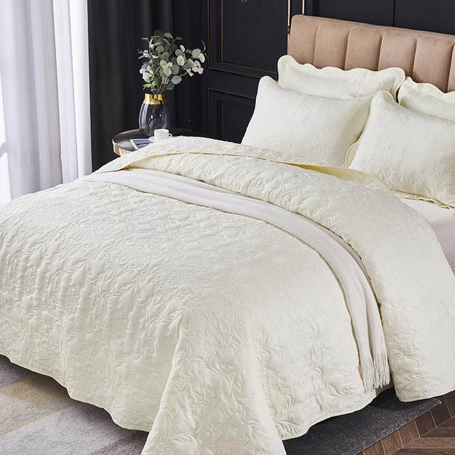 2022 new European style bed cover single-piece cotton thickened quilted sheet three-piece set tatami kang mat universal for four seasons