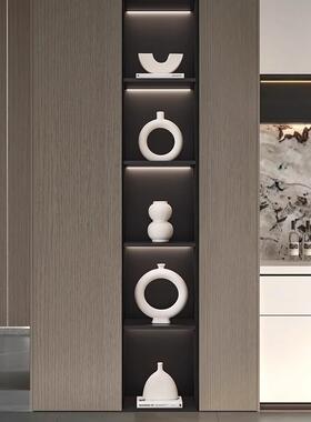 现代简约高端电视柜酒柜装饰摆件家居客厅艺术白色陶瓷套装装饰