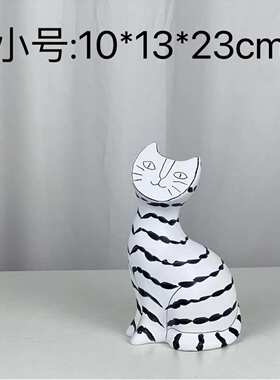 现代简约手绘轻奢黑白条纹猫树脂猫摆件样板房售楼处软装品汤圆猫