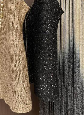 样板房衣柜软装衣服女士黑金服装组合样板间衣帽间装饰品摆件轻奢