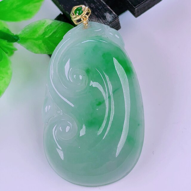 Burmese natural authentic jadeite 18k gold buckle ice type floating sun green full green flashing Ruyi jade pendant 10.24g