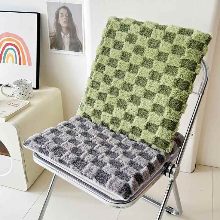 New anti-slip plush cushion beauty gingham Thai rabbit velvet cushion tatami bay window cushion chair cushion