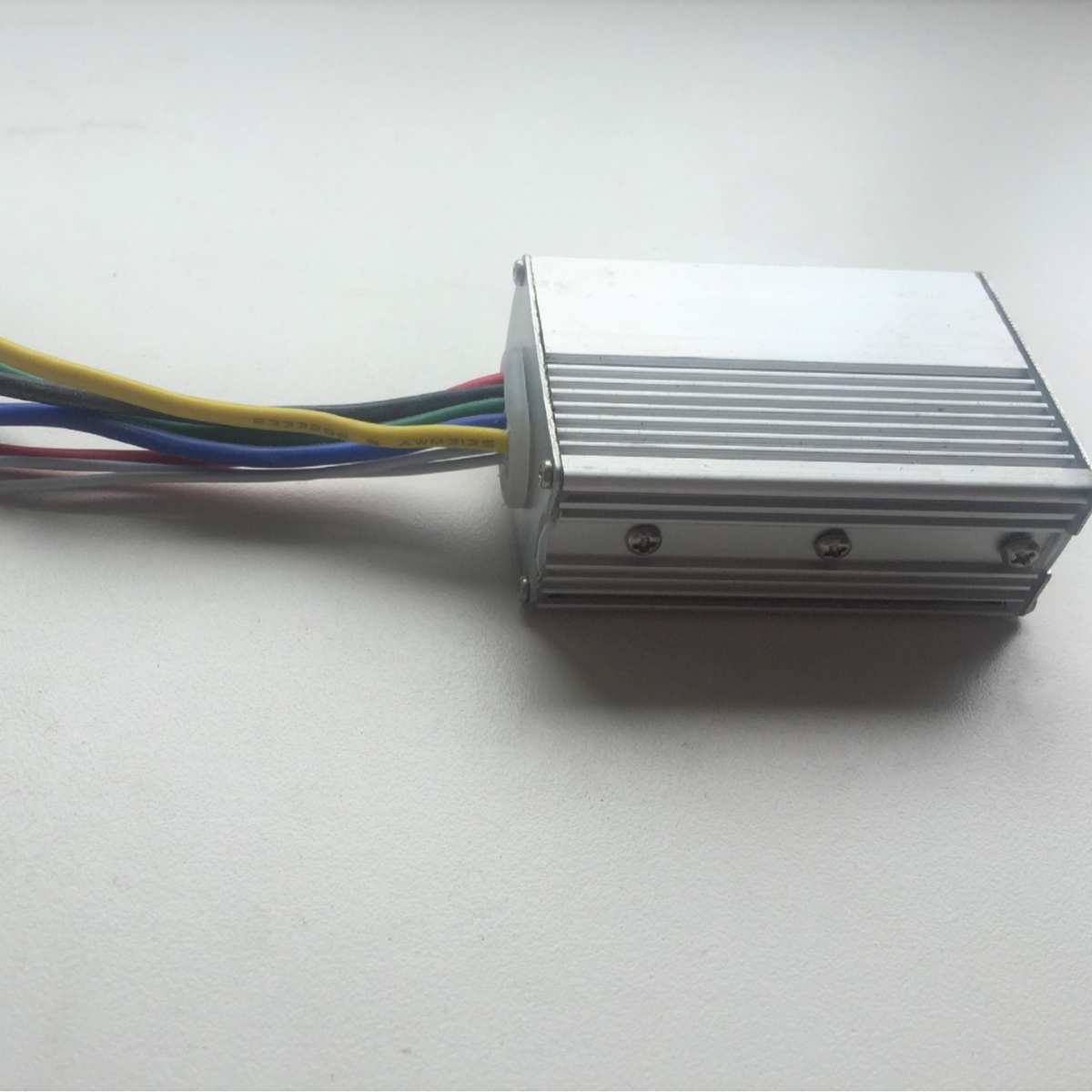 众芯厂家批发 48V无刷直流打草机驱动器 绿篱机割草机控制板 开发 - 图1