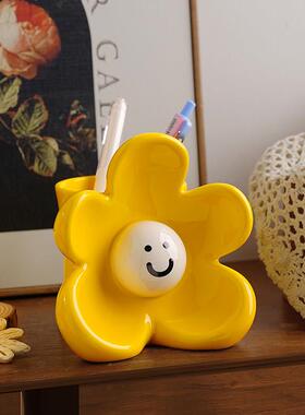 贝汉美情绪稳定陶瓷笔筒摆件办公室桌面收纳装饰品送闺蜜生日礼物