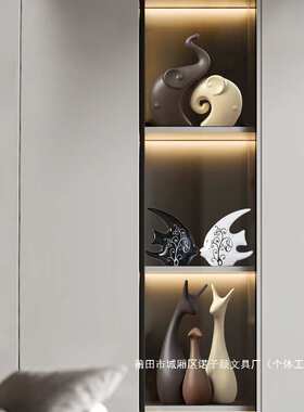 办公室工艺品客厅电视家居装饰鹿摆件创意轻奢玄关小玻璃酒柜陶瓷