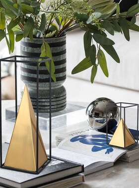 饰客厅家居艺摆件铁金镀字塔摆件电拉丝V80561家居装品金属摆件