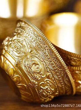 2026供水碗铜雕刻八吉祥藏式供佛用品家用居士供水杯金色一套7个