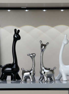 轻奢简约陶瓷小鹿一家四口套装家居客厅酒柜电视柜摆件工厂直销