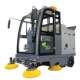 Ride-on sweeper ກອງ​ປະ​ຊຸມ​ອຸດ​ສາ​ຫະ​ກໍາ​ທໍາ​ຄວາມ​ສະ​ອາດ​ໂຮງ​ງານ​ຜະ​ລິດ sweeper ສວນ​ສາ​ທາ​ລະ​ຖະ​ຫນົນ​ຫົນ​ທາງ sweeper​