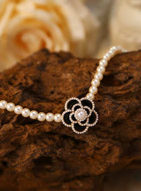 真金电镀法式宫廷风珍珠花朵项链文艺复古锁骨链简约时尚百搭项饰