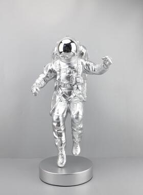 现代简约创意宇航员落地大型太空人雕塑摆件客厅电视柜家居装饰品