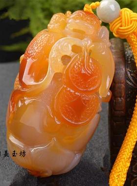 男女款手玩件 玉石冰种黄白玉髓镂空神兽手把件