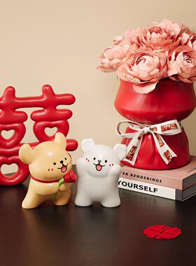 新婚结婚礼物喜字摆件可爱小狗订婚送新人喜庆婚房桌面布置装饰品