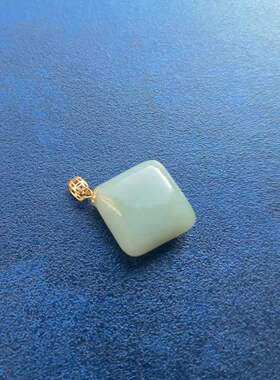 天然和田玉正方吊坠 配18k金扣头 2.33g 配送礼盒（附鉴定证书）