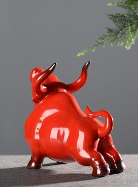 客厅摆件高端大气上档次2025创意陶瓷红色牛家居客厅电视柜办公室