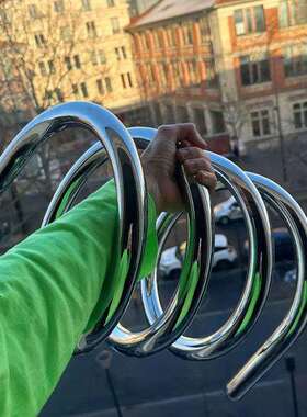 现代创意家巴居配饰多胺家色具螺旋书架金属杂志架样板间店酒DFF