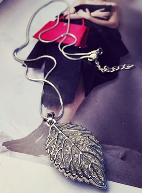 独特风长款韩版桃心装饰品链子