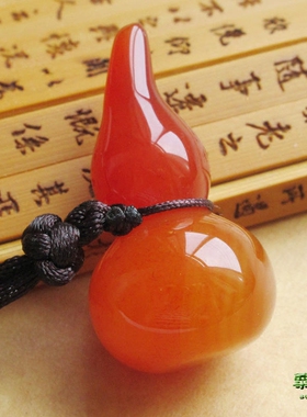 纯天然红玛瑙招财葫芦玉石吊坠