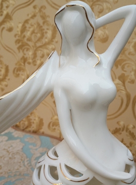 奢华高档美人鱼陶瓷摆件高级感客厅电视柜玄关酒柜装饰品摆设