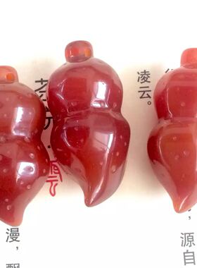 原矿红玛瑙手工雕刻婚礼文玩吊坠