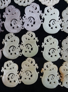 仿古龙镂空雕刻情侣礼品玉吊坠