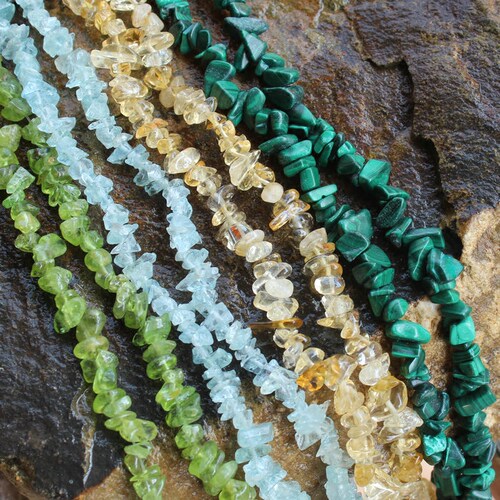 4-7mm天然孔雀石海蓝宝黄水晶橄榄玉随形碎石diy串珠半成品 - 图1