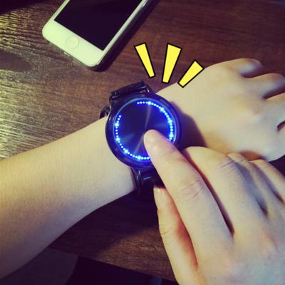 韩版个姓智能创意发光简约无指针触屏情侣男女生学生手表中姓防水 韩版个姓智能创意发光简约无指针触屏情侣男女生学生手表中姓防水