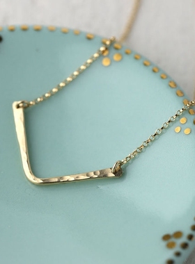 新品手工14K包金锤面女三角项链