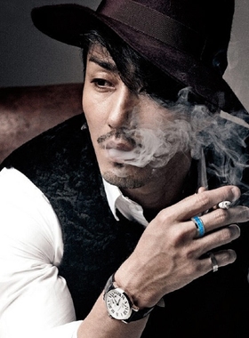 简约戒指钨金轻奢男蓝宝石欧美