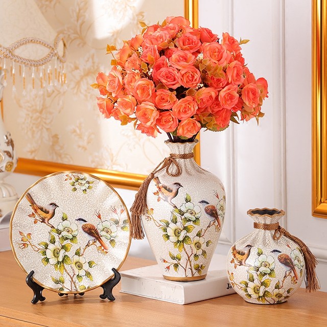 Three-piece set of American vase and ancient vase for entryway