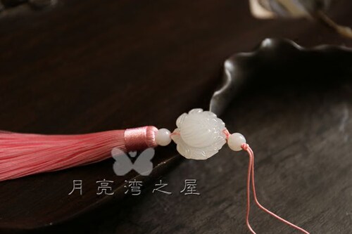 月亮扇子配件 精美扇子挂件 扇坠 白色玉石莲花流苏 扇穗 多色入 - 图1