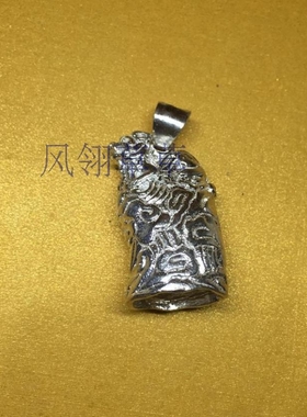 牙齿镶嵌生日情侣吊坠精品特价