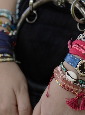 流苏双层手链路塔斯曼