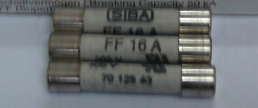 SIBA陶瓷管熔断器FF10A 600V 6.3*32mm UR认证保险丝 7012540-图0