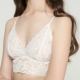 Mitu Pháp ren không vành bra mỏng dây đeo vai mỏng đẹp trở lại đồ lót nữ tam giác cup ngực nhỏ bralette - Áo ngực không dây