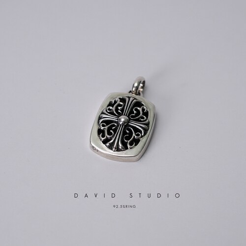 David studio925纯银十字花军牌时尚复古做旧朋克机车男女款吊坠 - 图2