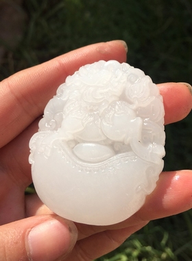 和田玉招财男女款麒麟吊坠送证书