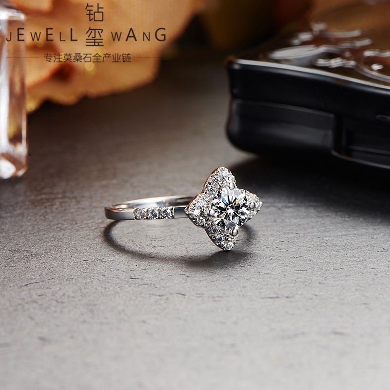 钻玺正品18k白金子1克拉女款戒指 jewellwang珠宝戒指/指环