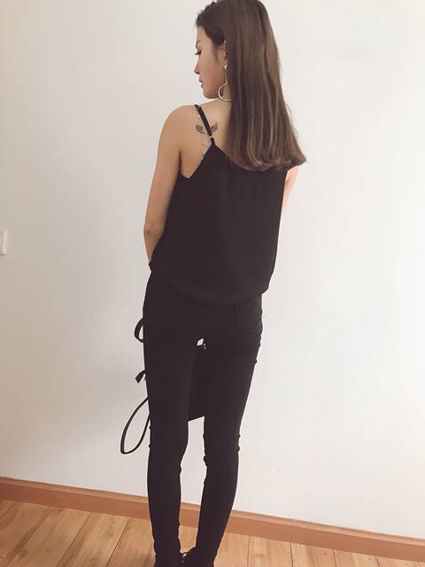0Black Double Layer Chiffon Neck Adjustable Tank Top