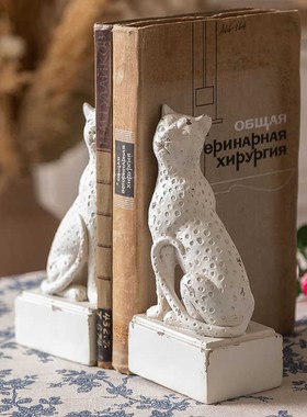 美式复古动物猎豹摆件书房书挡办公室树脂做旧书立装饰品拍摄道具