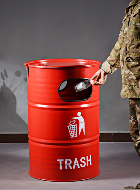 工业风铁艺油桶垃圾桶收纳箱户外大型摆件酒吧风景区室外复古装饰