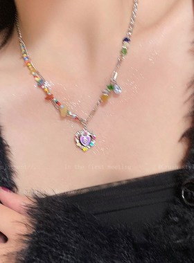 2023年新款七彩石爱心滴釉项链女夏小众网红锁骨链甜酷辣妹卫衣链
