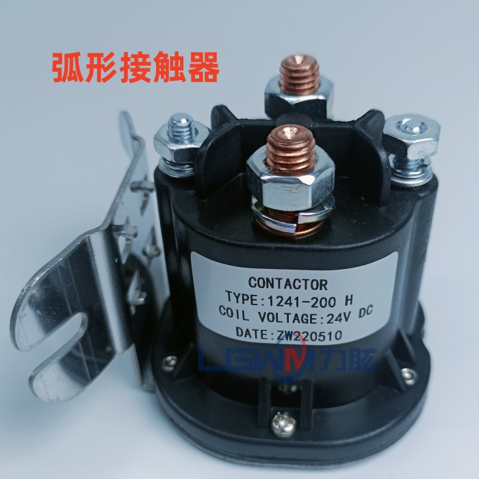 新款新品电动托盘堆高叉车继电接触器12V24V4L8V升降液压电机动磁 - 图1