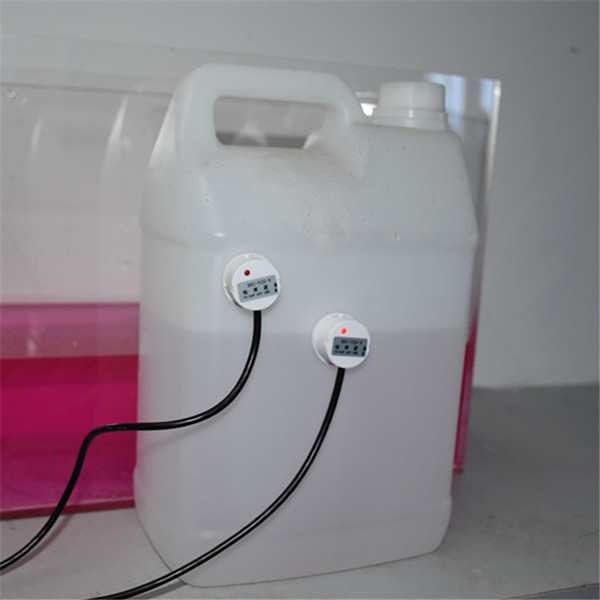 非接触液位传感器高低位检测开关缺水报警控制外贴安装水位感应器