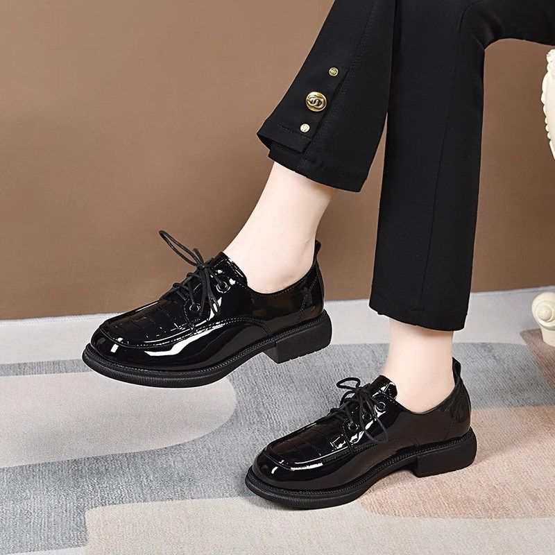 春秋深口单鞋女2024秋冬新款平底英伦风系带软皮鞋漆皮百搭小皮鞋,淘宝优惠券,粉丝福利购,淘宝优惠卷